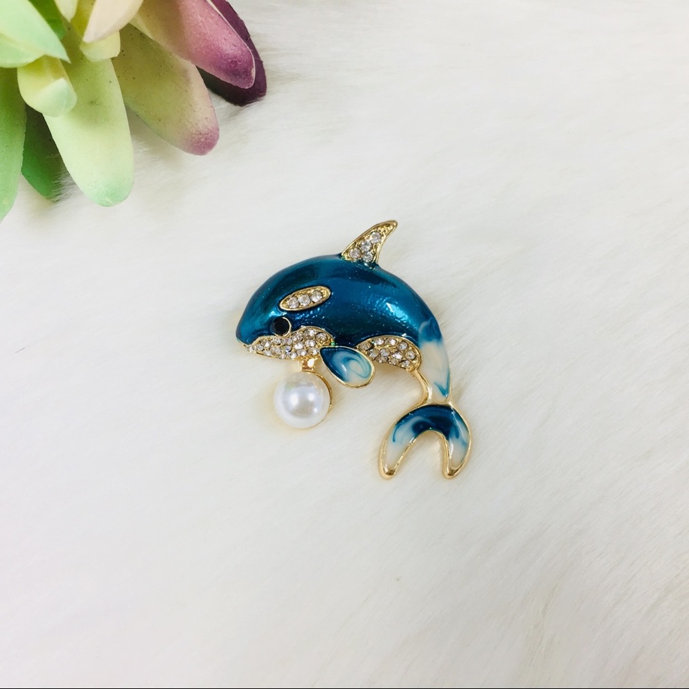 Only ships with $15 orders. Blue Dolphin Brooch - Picture 4 of 6